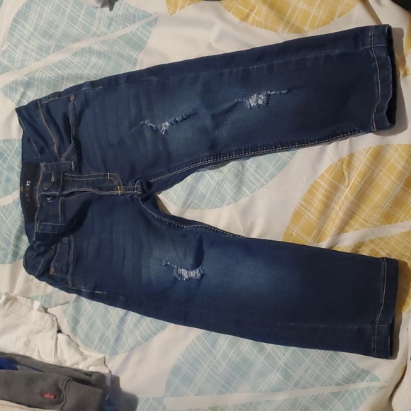 Designer Toddler Jeans - Picture 1 of 2